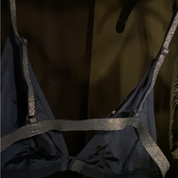 Lot of 3 Victoria's Secret bling sequin bralette’s. New without tags. Small - Picture 8 of 10